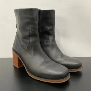 Boots Ankle Heels By Patina In Black, Size: 9